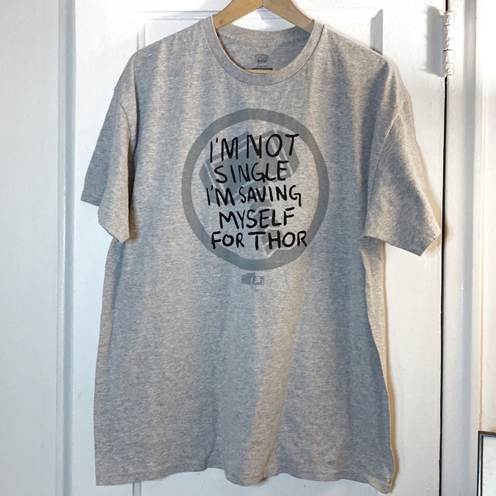 SALE! 3 for $20🌠 Marvel Thor graphic t-shirt